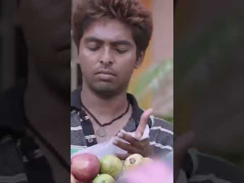 Aarushi Phal Khake Uski Gutli Iss Ladke Ko Phek Kar Mar Rahi Hai #GVPrakashKumar #Ivana #Tejasvini2